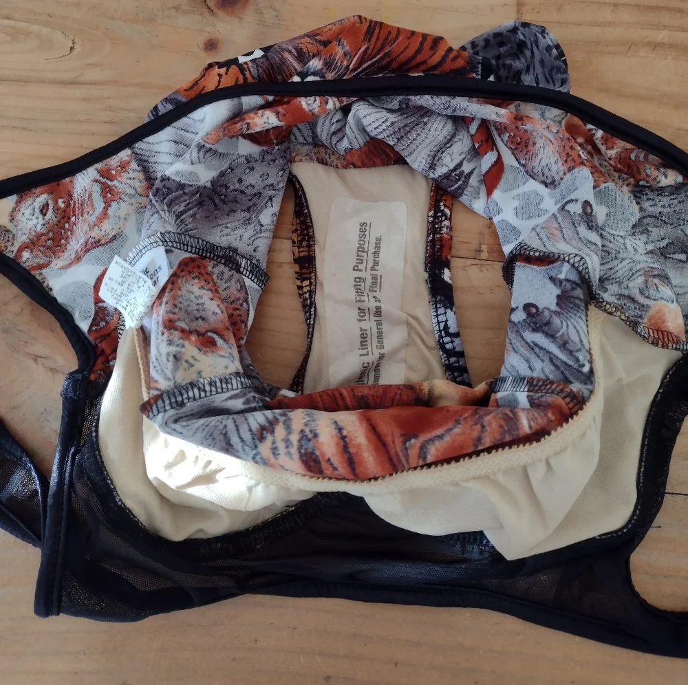 Pacific Connections Swimwear Vintage Big Cat One Piece Swimsuit NEW Fits S-M - Picture 10 of 14